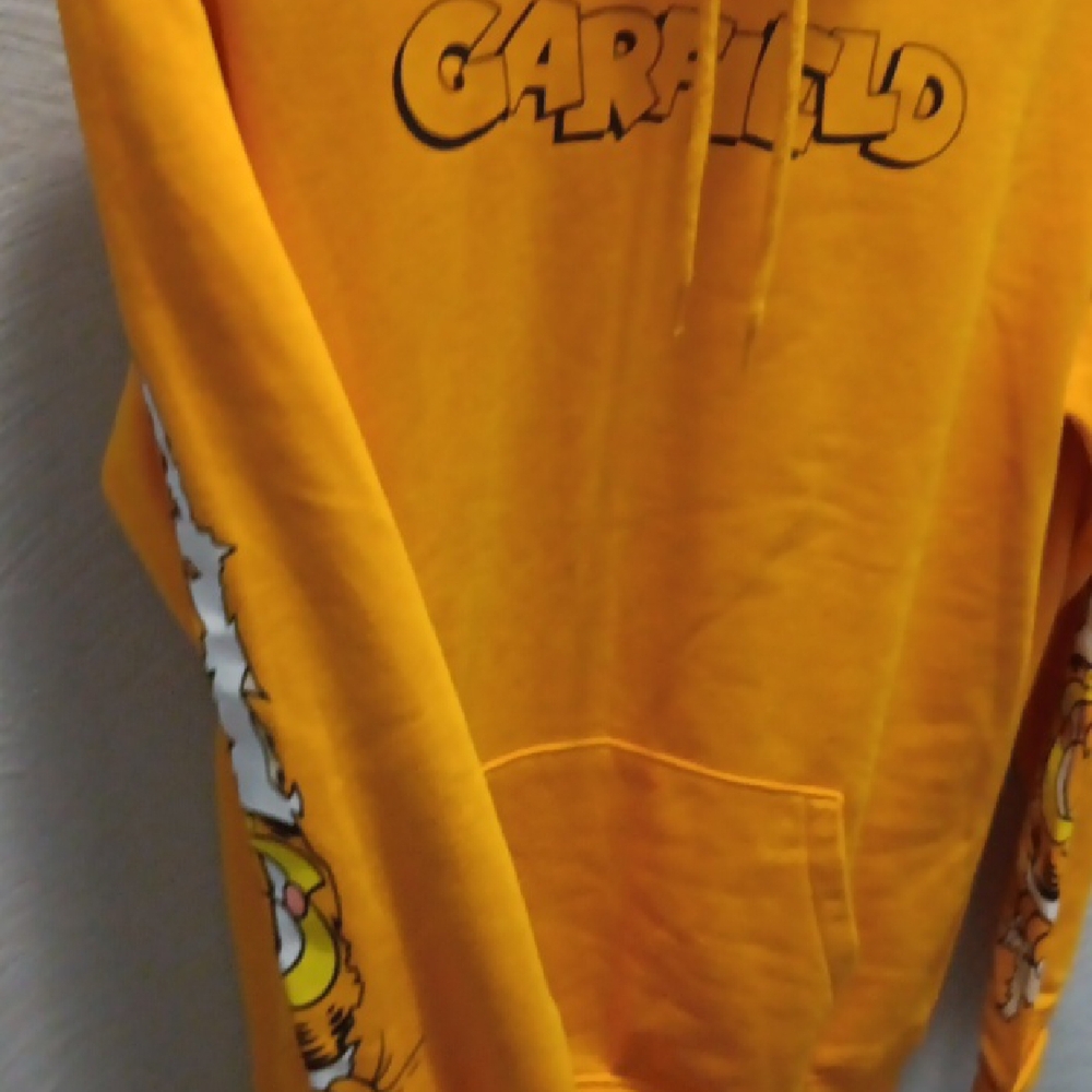 Garfield Graphic Yellow Hoodie - Picture 5 of 5